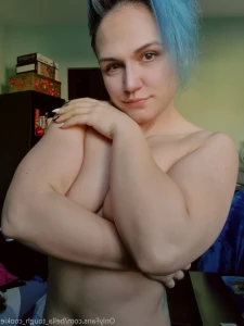 16309477