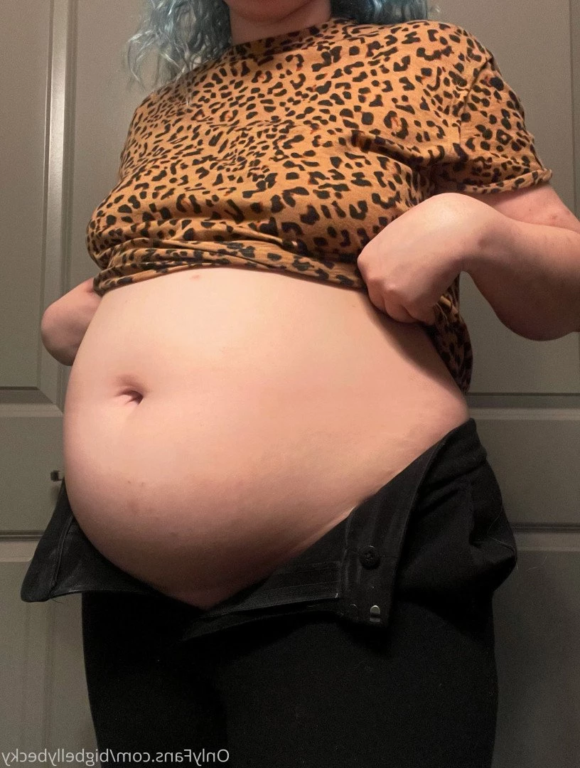 Becky 💕😇 [ bigbellybecky ] Onlyfans leaked photo 3799032 on Hotleaks.tv