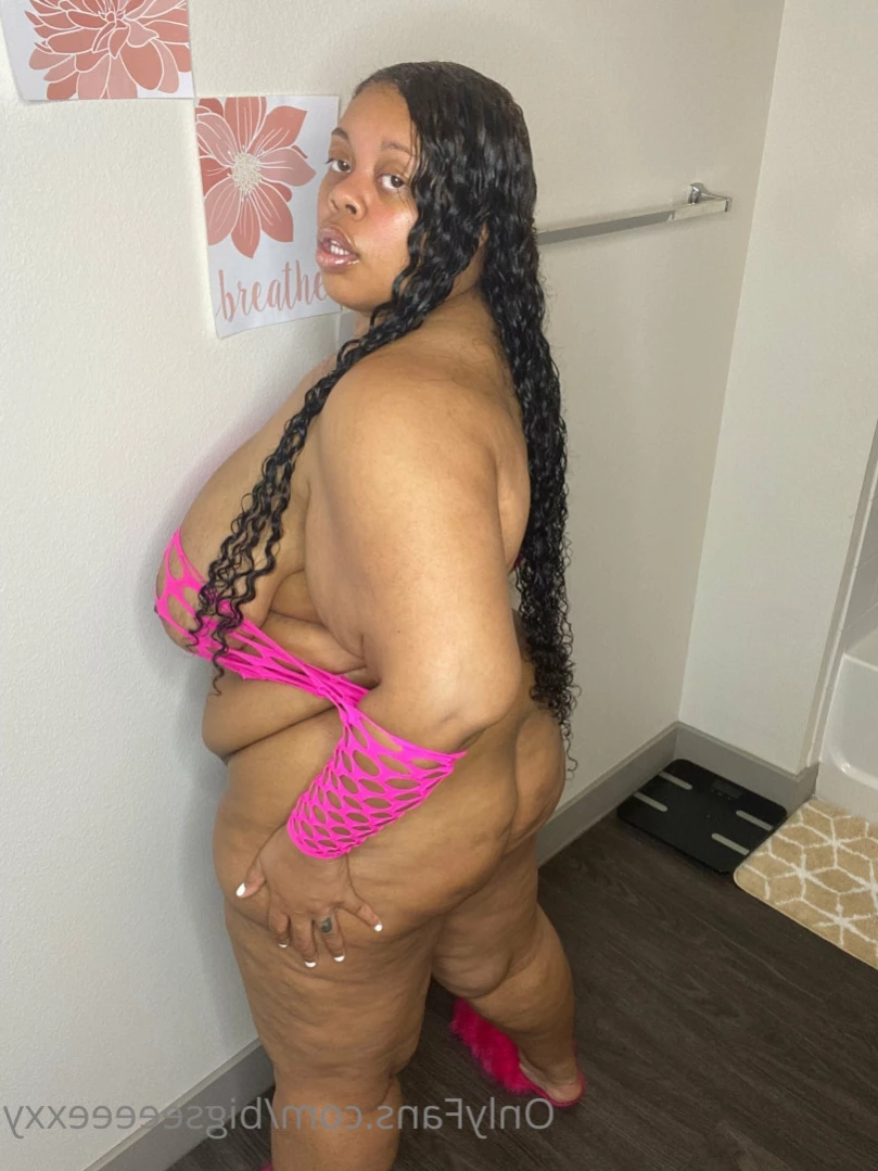 𝗕𝗕𝗪 𝗙𝗔𝗡𝗧𝗔𝗦𝗬 👄 [ bigseeeeexxy ] Onlyfans leaked photo 11031626 on Hotleaks.tv