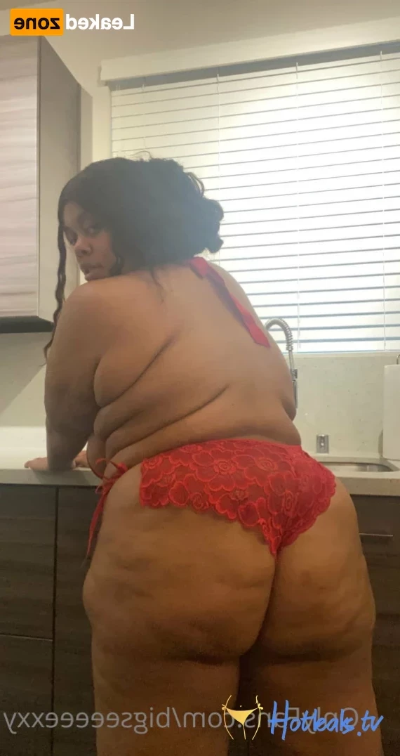 𝗕𝗕𝗪 𝗙𝗔𝗡𝗧𝗔𝗦𝗬 👄 [ bigseeeeexxy ] Onlyfans leaked photo 14471560 on Hotleaks.tv
