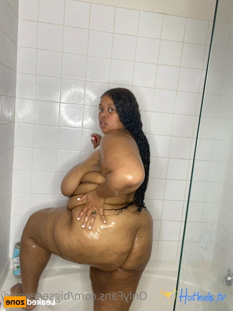 𝗕𝗕𝗪 𝗙𝗔𝗡𝗧𝗔𝗦𝗬 👄 [ bigseeeeexxy ] Onlyfans leaked photo 14638665 on Hotleaks.tv