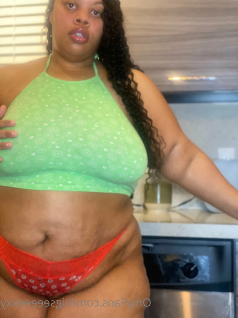 𝗕𝗕𝗪 𝗙𝗔𝗡𝗧𝗔𝗦𝗬 👄 [ bigseeeeexxy ] Onlyfans leaked photo 15100397 on Hotleaks.tv