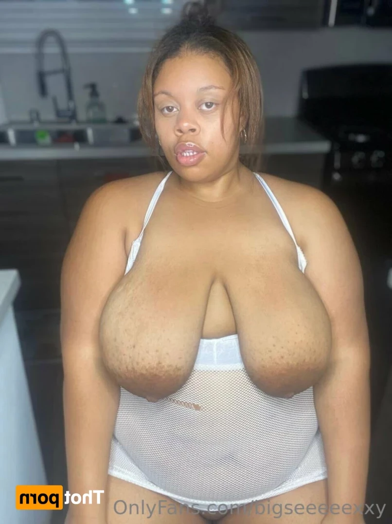 𝗕𝗕𝗪 𝗙𝗔𝗡𝗧𝗔𝗦𝗬 👄 [ bigseeeeexxy ] Onlyfans leaked photo 15109722 on Hotleaks.tv