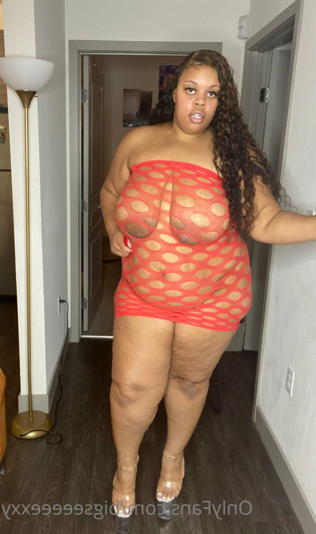𝗕𝗕𝗪 𝗙𝗔𝗡𝗧𝗔𝗦𝗬 👄 [ bigseeeeexxy ] Onlyfans leaked photo 15451561 on Hotleaks.tv