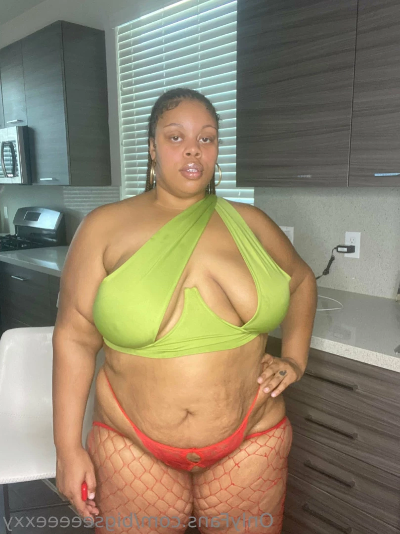 𝗕𝗕𝗪 𝗙𝗔𝗡𝗧𝗔𝗦𝗬 👄 [ bigseeeeexxy ] Onlyfans leaked photo 15922813 on Hotleaks.tv