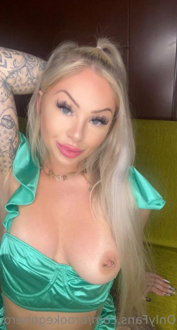 𝗕𝗥𝗢𝗢𝗞𝗘 ❤️’𝘀 𝗗𝗔𝗗𝗦 [ brookegonerouge ] Onlyfans leaked photo 11576818 on Hotleaks.tv
