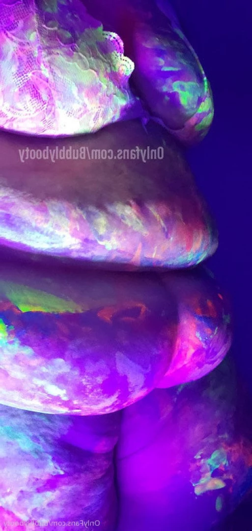 FAT WAIFU [ bubblybooty ] Onlyfans leaked photo 3759883 on Hotleaks.tv