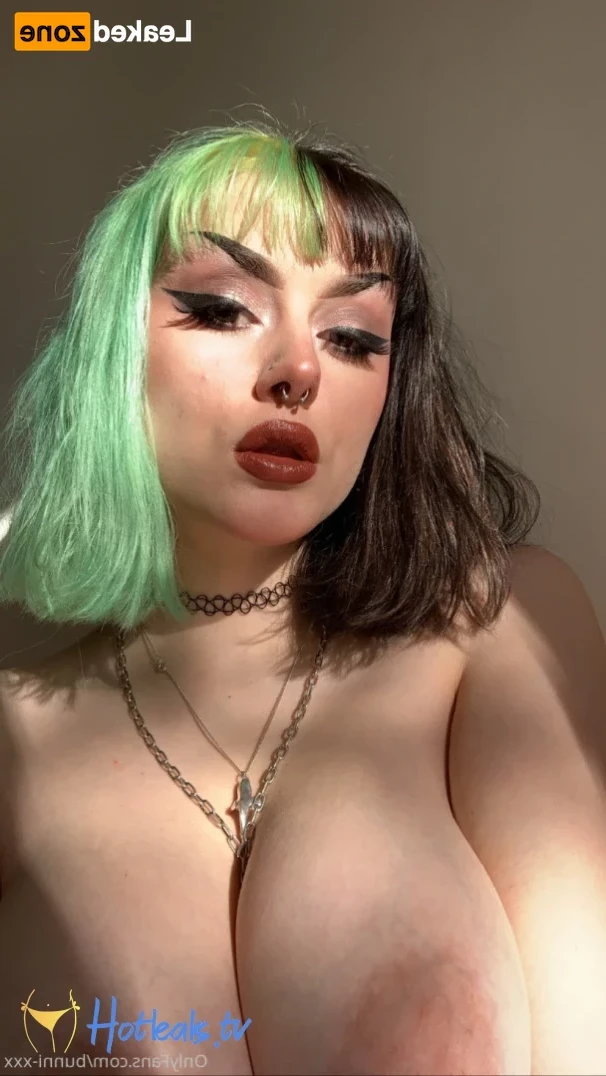 Bunni [ bunni-xxx ] Onlyfans leaked photo 15931545 on Hotleaks.tv