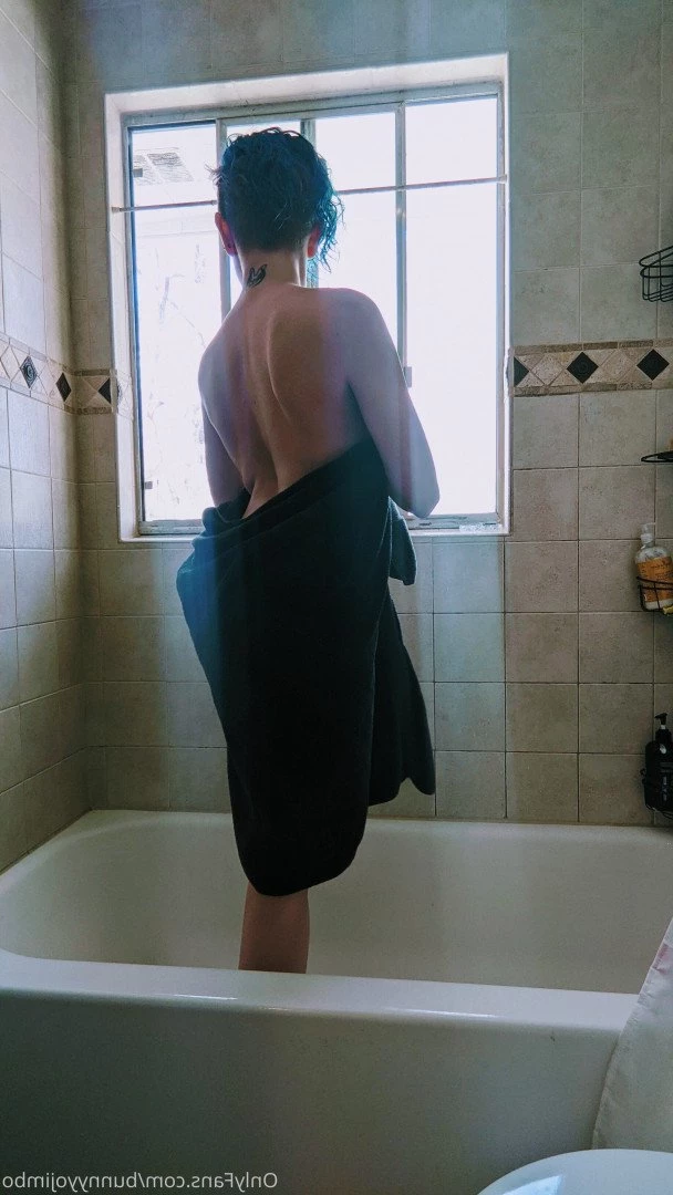 Bunny [ bunnyyojimbo ] Onlyfans leaked photo 3728712 on Hotleaks.tv
