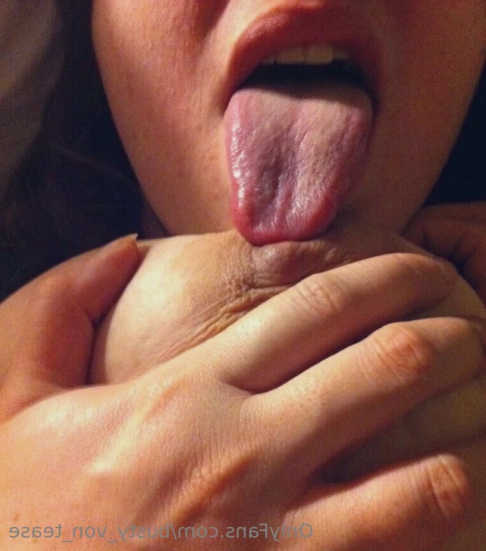 Busty Von Tease [ busty_von_tease ] Onlyfans leaked photo 16137386 on Hotleaks.tv