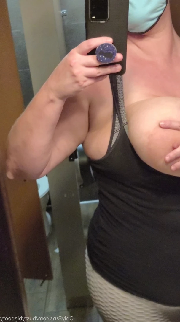 Big TiTTy Stepmom [ bustybigbooty ] Onlyfans leaked photo 5919624 on Hotleaks.tv