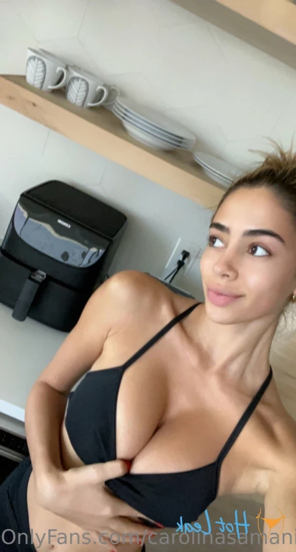Caro 🌶 [ carolinasamani ] Onlyfans leaked photo 14227769 on Hotleaks.tv