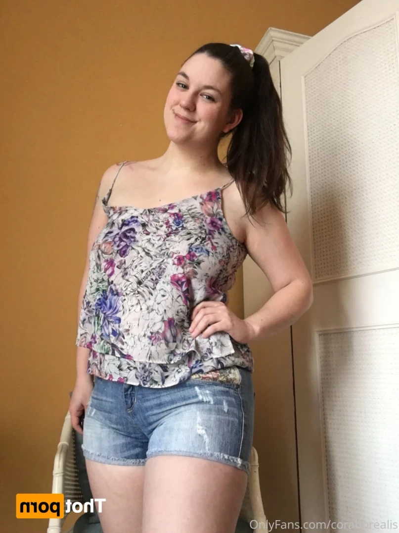 𝙲𝚘𝚛𝚊 🎀 [ coraborealis ] Onlyfans leaked photo 12475073 on Hotleaks.tv