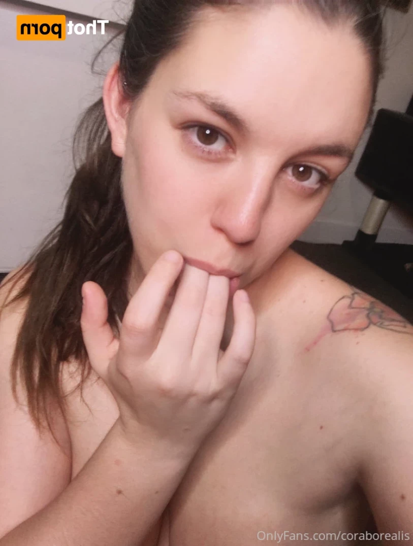 𝙲𝚘𝚛𝚊 🎀 [ coraborealis ] Onlyfans leaked photo 14237862 on Hotleaks.tv