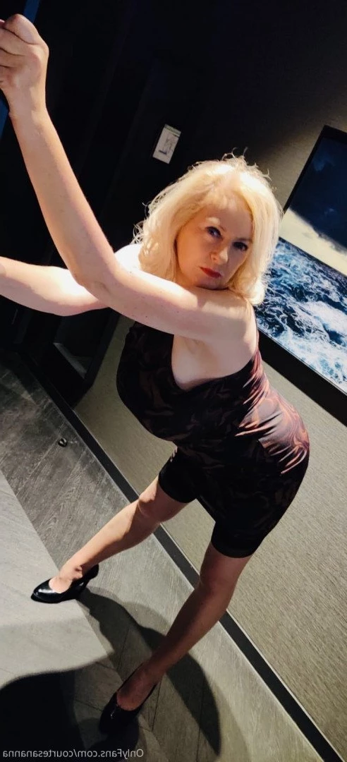 Courtesan Annabel [ courtesananna ] Onlyfans leaked photo 3530129 on Hotleaks.tv