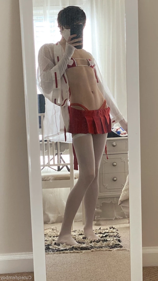cutesy ♡ [ cutesyfemboy ] Onlyfans leaked photo 12473950 on Hotleaks.tv