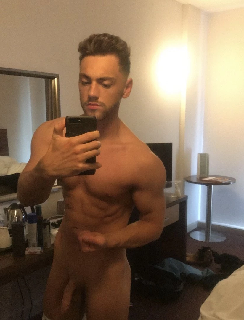 curtonlyfans [ cxrtonlyfans ] Onlyfans leaked photo 3509761 on Hotleaks.tv