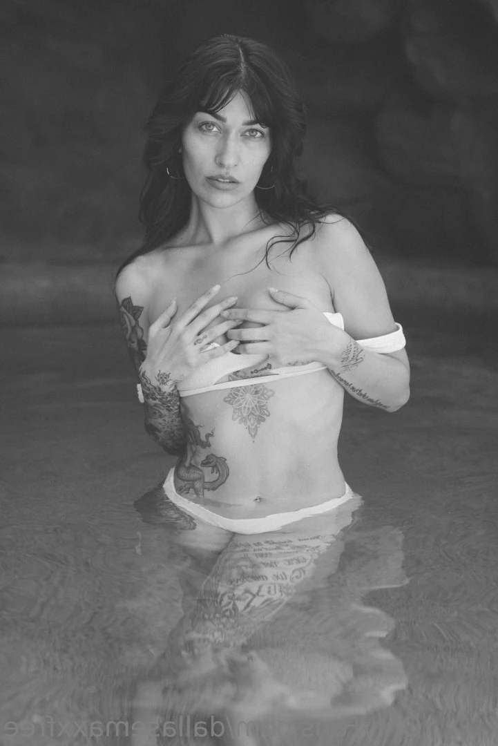 tattooed girl next door FREE [ dallasemaxxfree ] Onlyfans leaked photo 5834867 on Hotleaks.tv