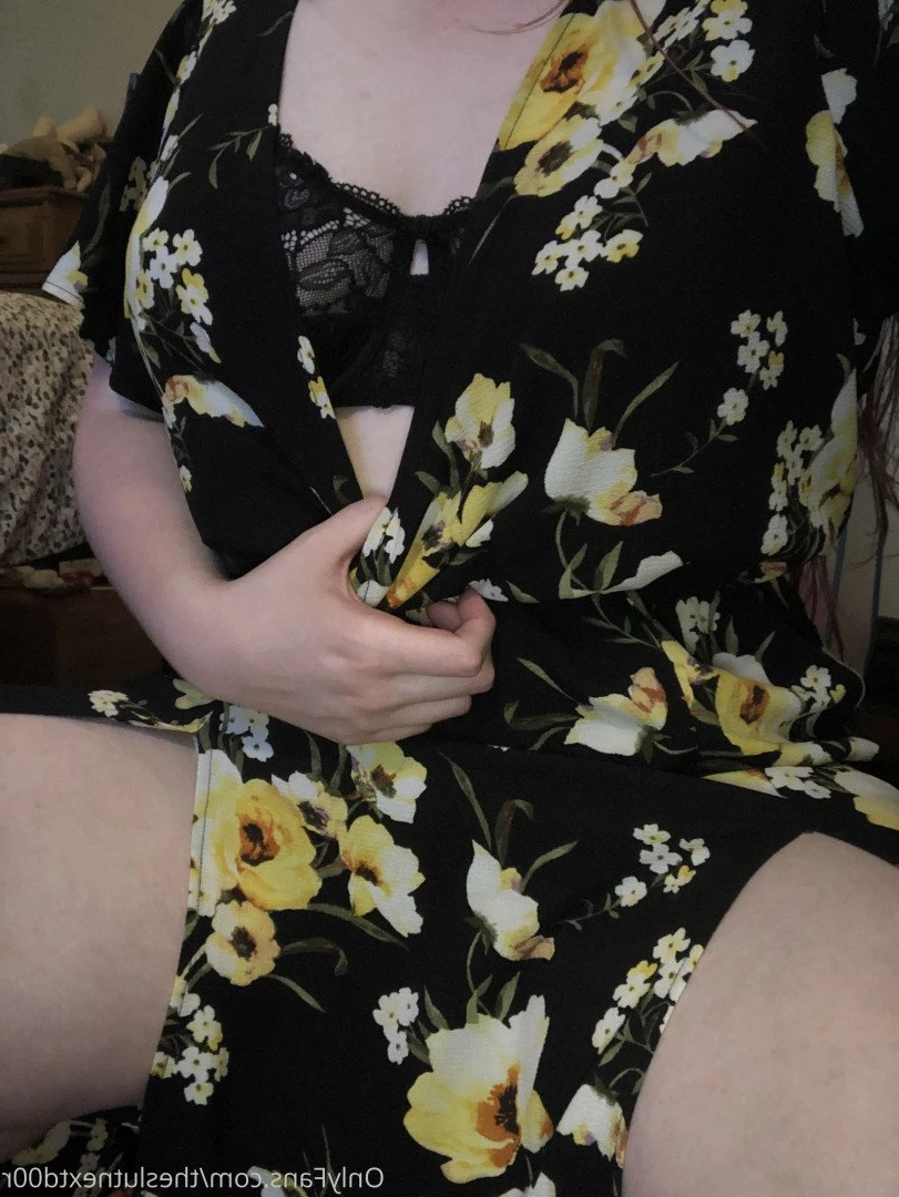 🧡 𝒢𝒾𝓃𝑔𝑒𝓇 𝑅𝒶𝓅𝓊𝓃𝓏𝑒𝓁 🧡 [ daphnedelrose ] Onlyfans leaked photo 3720852 on Hotleaks.tv