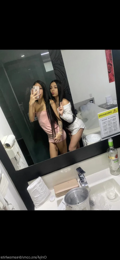 dreams_white [ dreamswhite ] Onlyfans leaked photo 14741520 on Hotleaks.tv