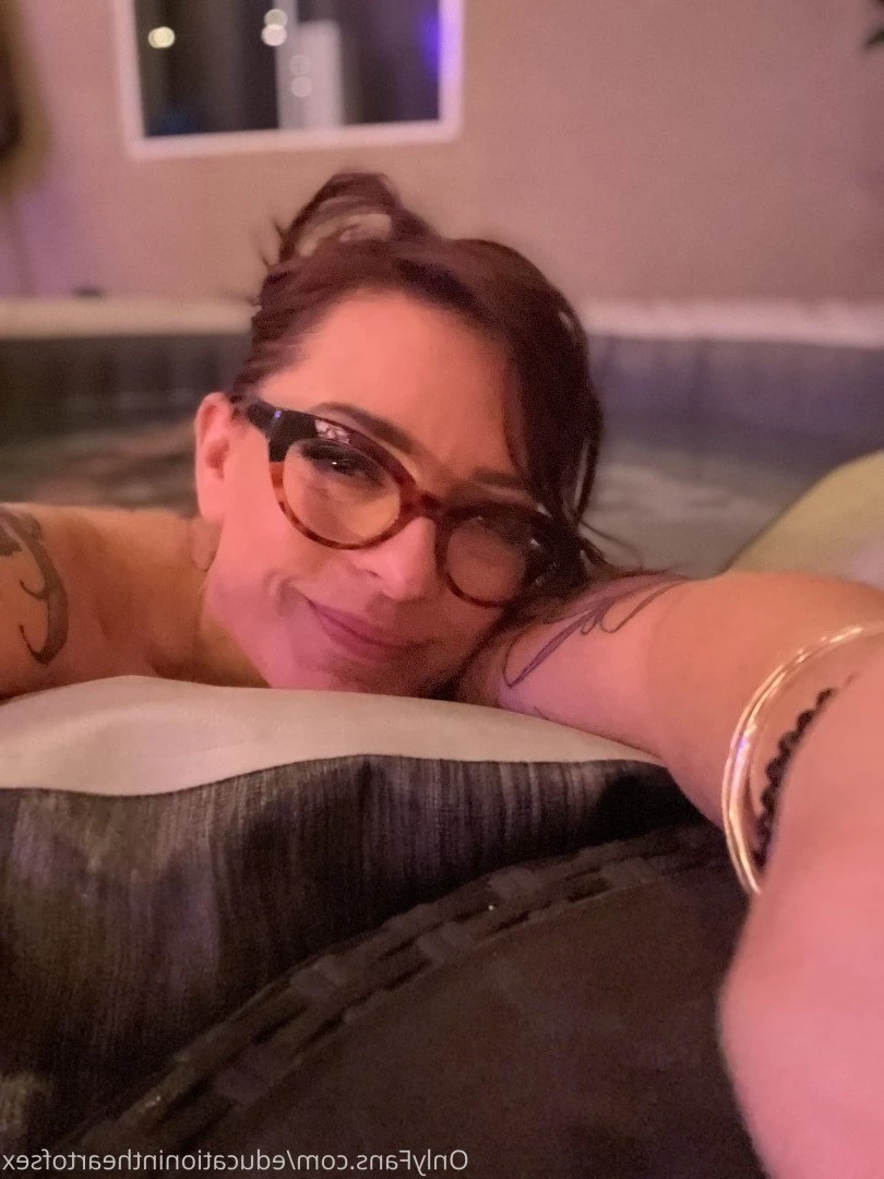 BC Madison Gulli, Clinical Sexologist [ educationintheartofsex ] Onlyfans leaked photo 3236842 on Hotleaks.tv