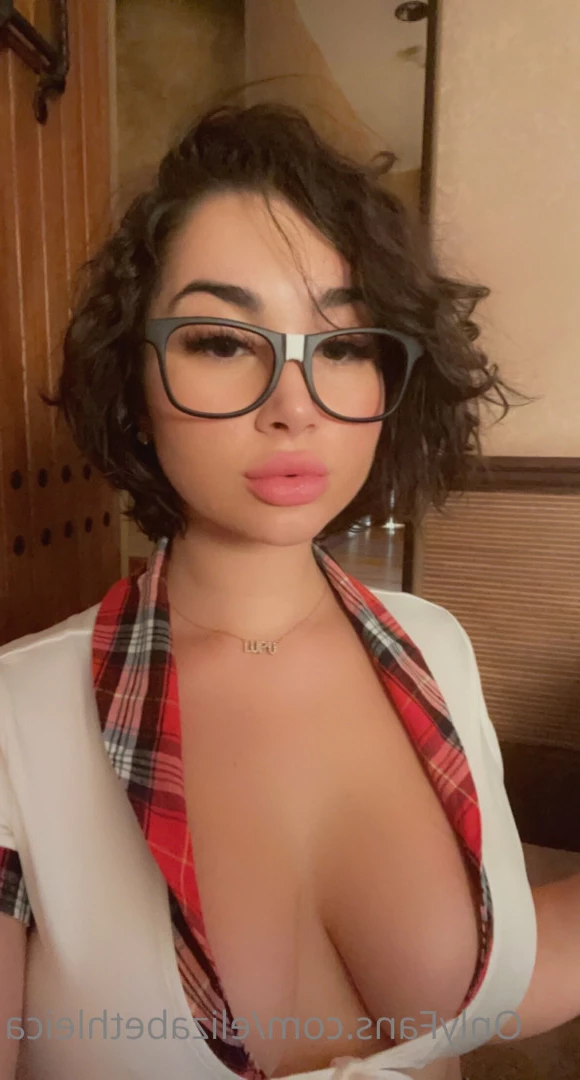 Elizabeth Leica [ elizabethleica ] Onlyfans leaked photo 6107585 on Hotleaks.tv