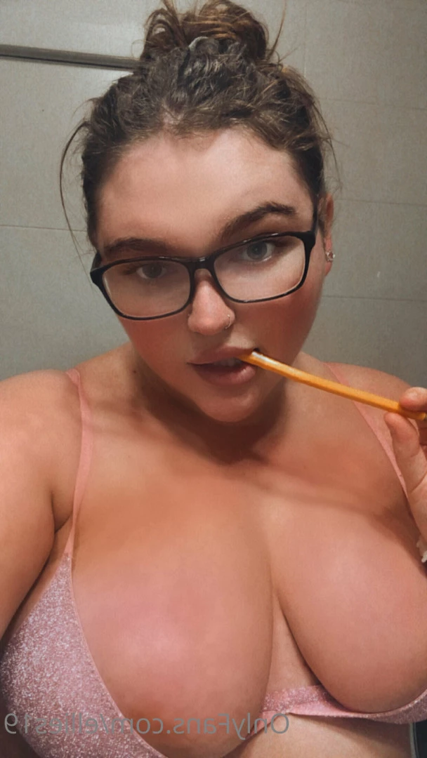 Ell 🌙 [ ellies19 ] Onlyfans leaked photo 6096225 on Hotleaks.tv