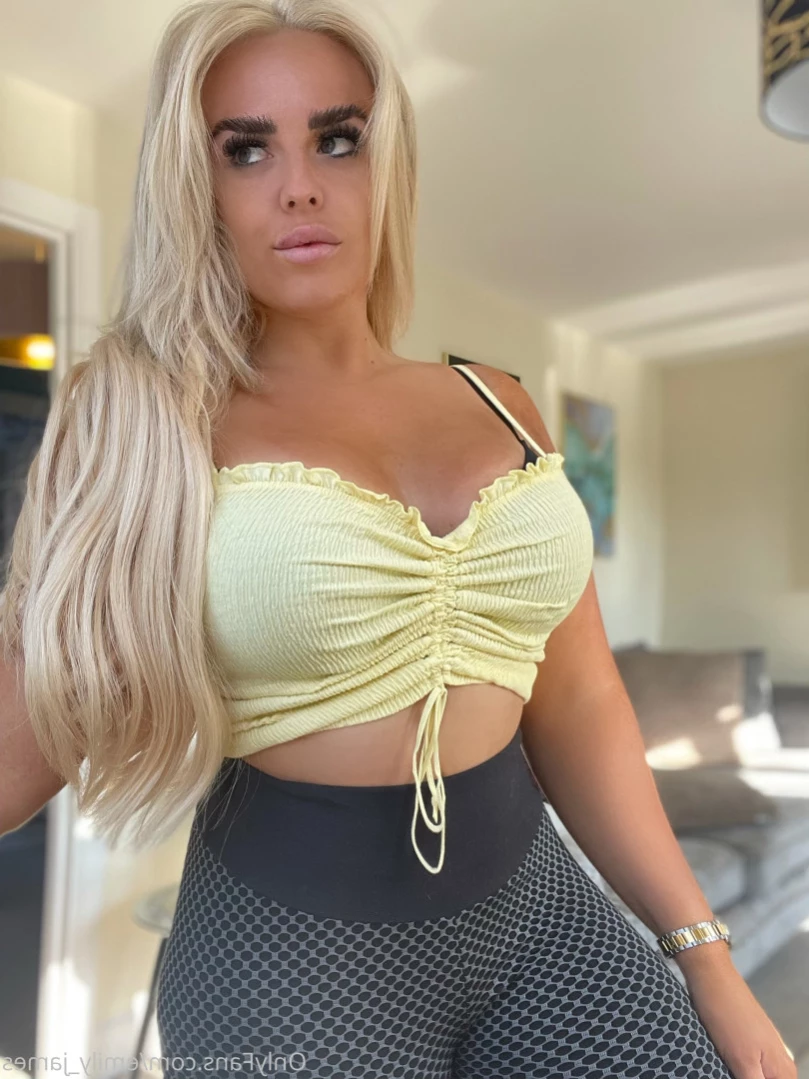 Emily [ emily_james ] Onlyfans leaked photo 12825884 on Hotleaks.tv