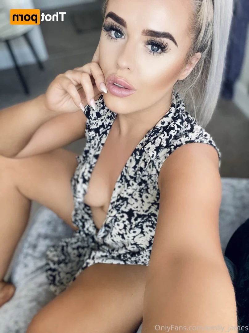 Emily [ emily_james ] Onlyfans leaked photo 14382367 on Hotleaks.tv