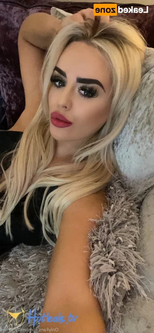 Emily [ emily_james ] Onlyfans leaked photo 14402320 on Hotleaks.tv