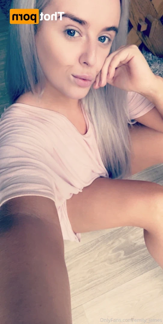 Emily [ emily_james ] Onlyfans leaked photo 14414101 on Hotleaks.tv