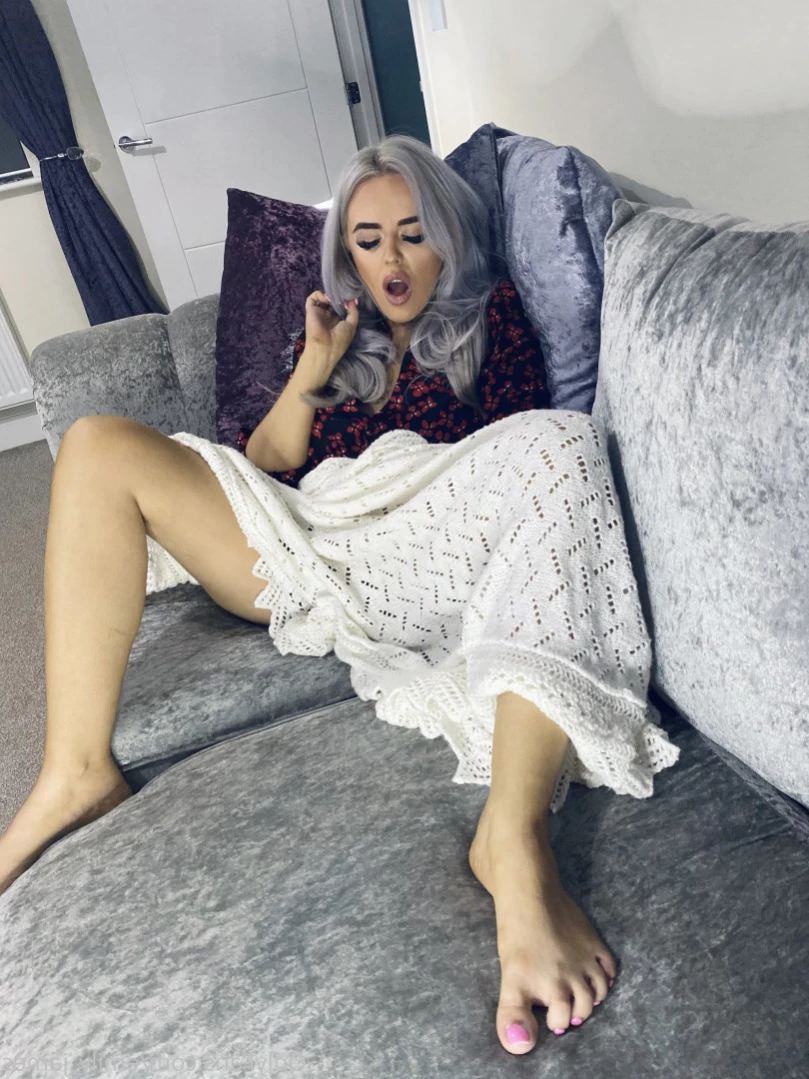 Emily [ emily_james ] Onlyfans leaked photo 14745454 on Hotleaks.tv