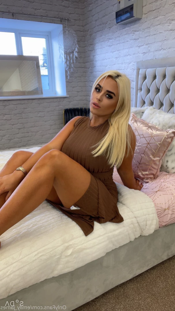Emily [ emily_james ] Onlyfans leaked photo 15463475 on Hotleaks.tv