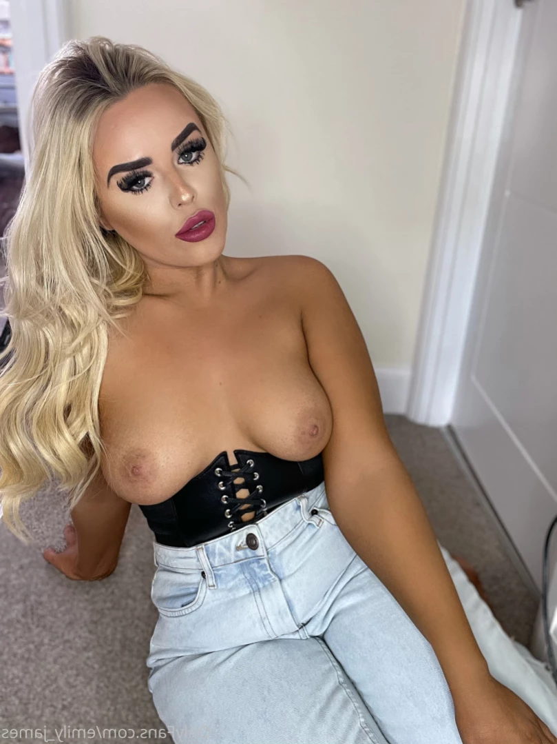 Emily [ emily_james ] Onlyfans leaked photo 16195957 on Hotleaks.tv