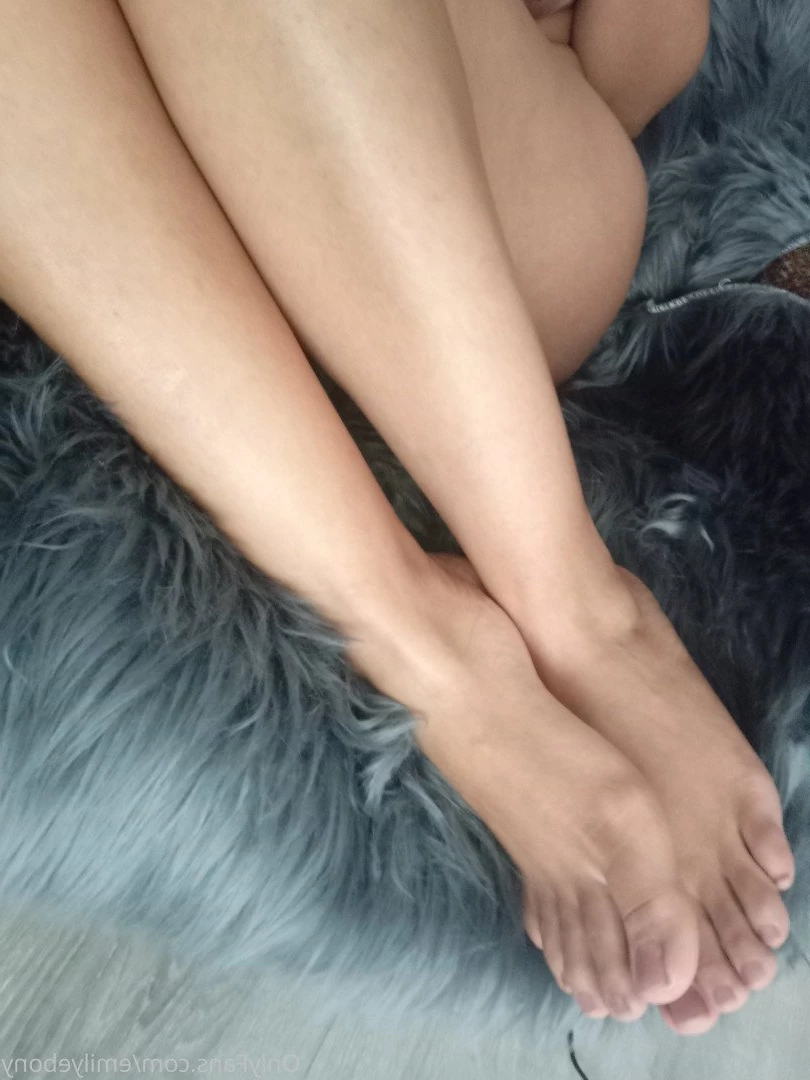 Ms. Emily [ emilyebony ] Onlyfans leaked photo 3596444 on Hotleaks.tv