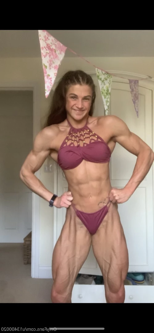 Emilybrand98 [ emilyjbrand98 ] Onlyfans leaked photo 14411368 on Hotleaks.tv