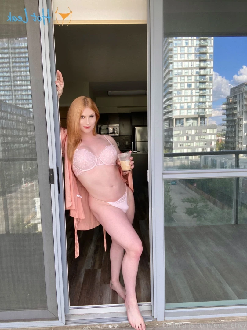 evie_envy Onlyfans leaked photo 15100589 on Hotleaks.tv