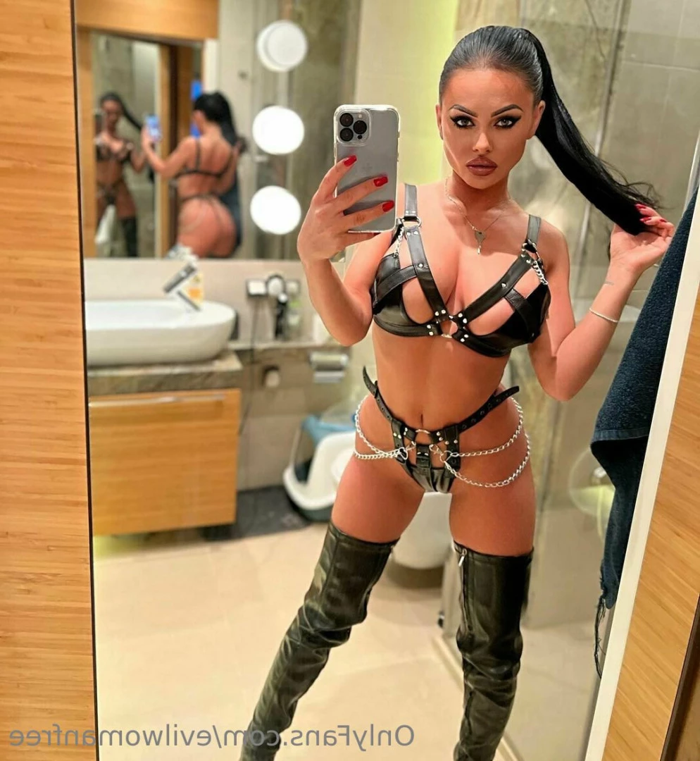 Evil Woman [ evilwomanfree ] Onlyfans leaked photo 9456489 on Hotleaks.tv