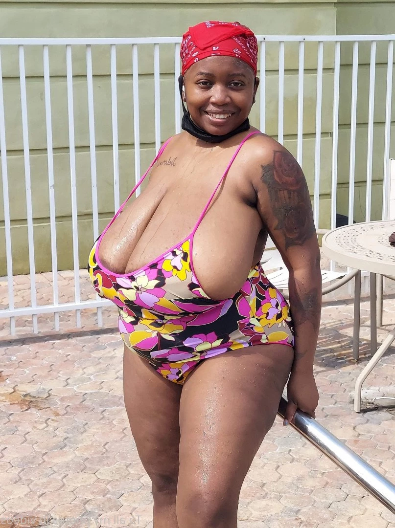 The real K Marie [ famousstarkmarie ] Onlyfans leaked photo 3340934 on Hotleaks.tv