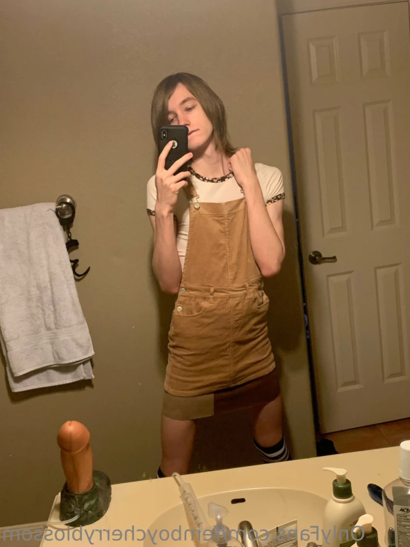 Cherry Blossom [ femboycherryblossom ] Onlyfans leaked photo 14459685 on Hotleaks.tv