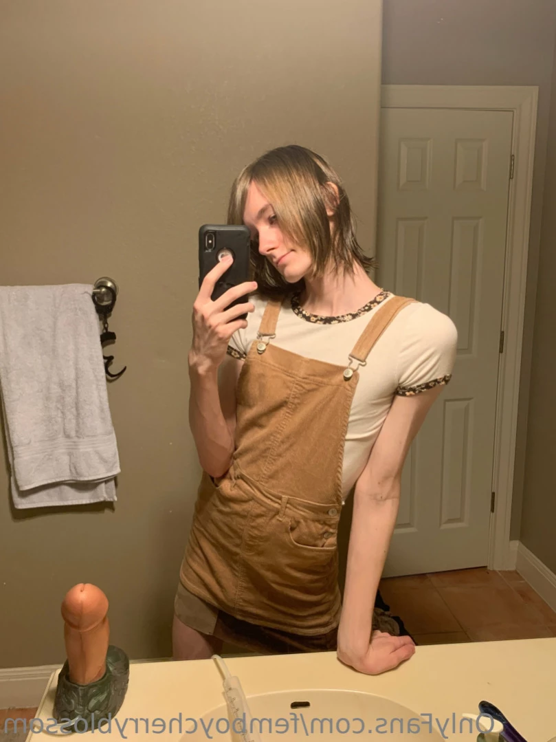 Cherry Blossom [ femboycherryblossom ] Onlyfans leaked photo 14459701 on Hotleaks.tv