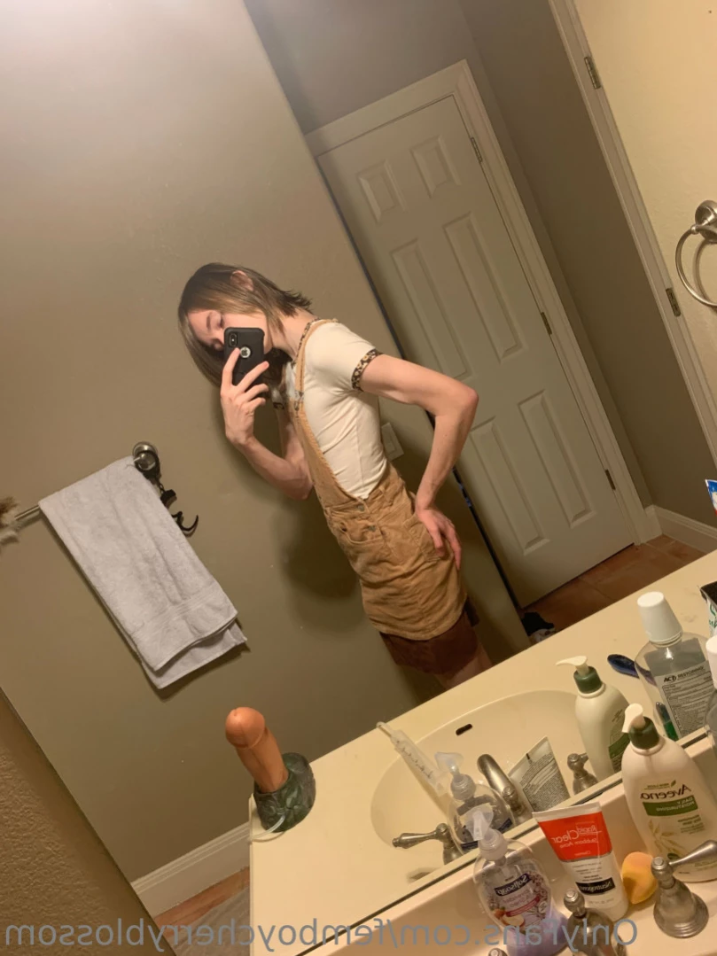 Cherry Blossom [ femboycherryblossom ] Onlyfans leaked photo 14459744 on Hotleaks.tv