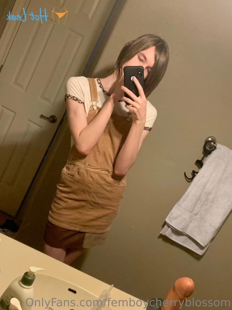 Cherry Blossom [ femboycherryblossom ] Onlyfans leaked photo 14459766 on Hotleaks.tv