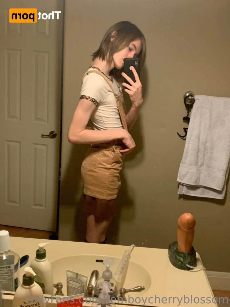 Cherry Blossom [ femboycherryblossom ] Onlyfans leaked photo 16048266 on Hotleaks.tv