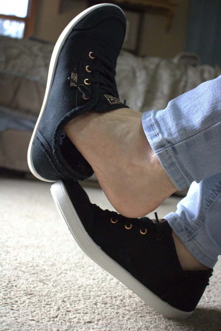 Foot Fetish Goddess Bitta VonSweet feet [ footgoddessbittavonsweet ] Onlyfans leaked photo 3333896 on Hotleaks.tv