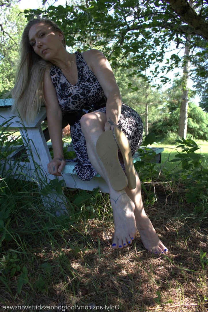 Foot Fetish Goddess Bitta VonSweet feet [ footgoddessbittavonsweet ] Onlyfans leaked photo 5944980 on Hotleaks.tv