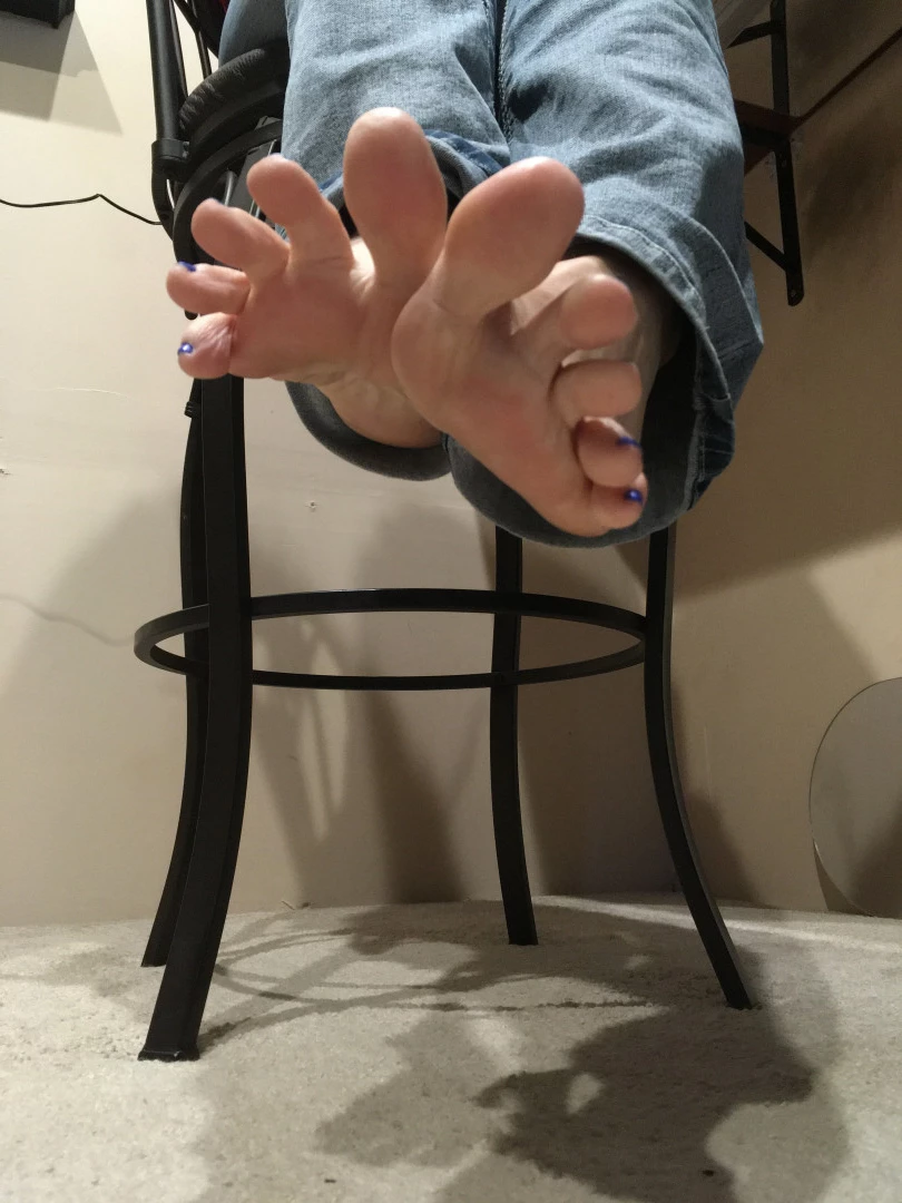 Foot Fetish Goddess Bitta VonSweet feet [ footgoddessbittavonsweet ] Onlyfans leaked photo 5949061 on Hotleaks.tv