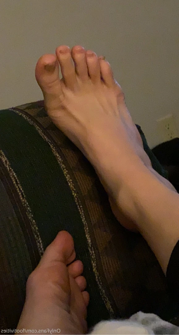 Ivy’s Feet (Top 16%) [ footivities ] Onlyfans leaked photo 7678216 on Hotleaks.tv