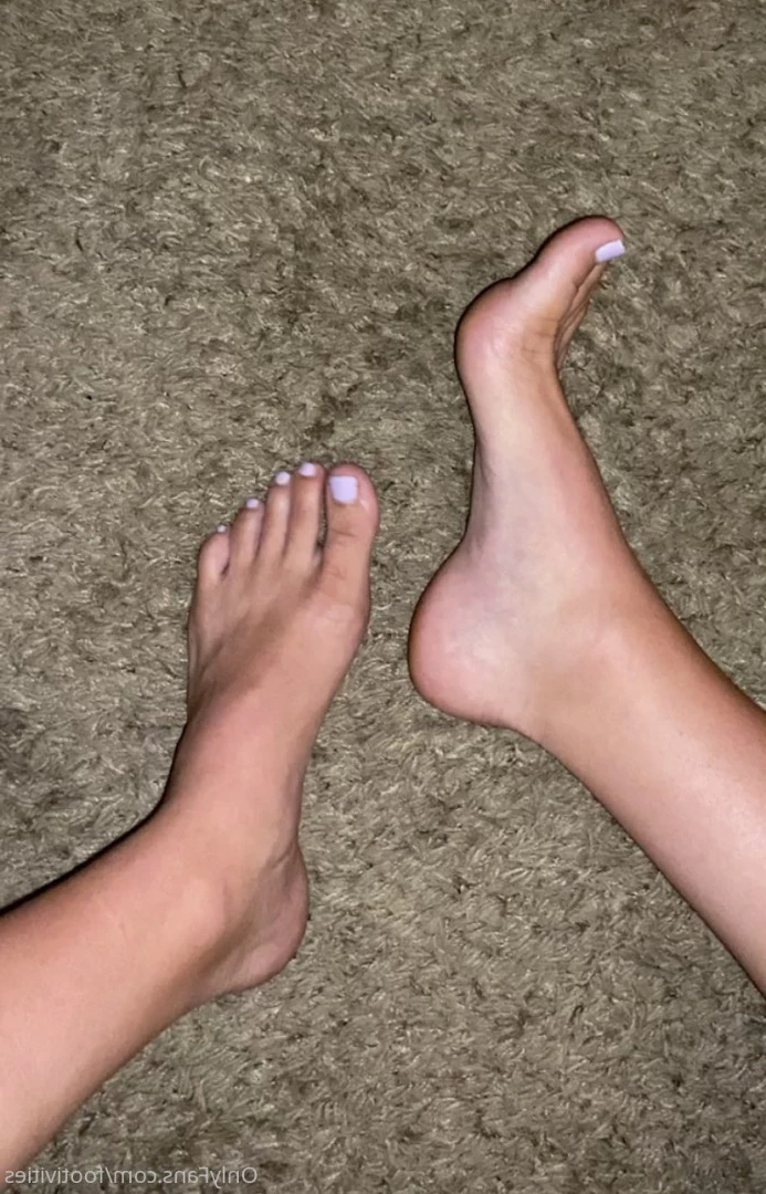 Ivy’s Feet (Top 16%) [ footivities ] Onlyfans leaked photo 7679918 on Hotleaks.tv