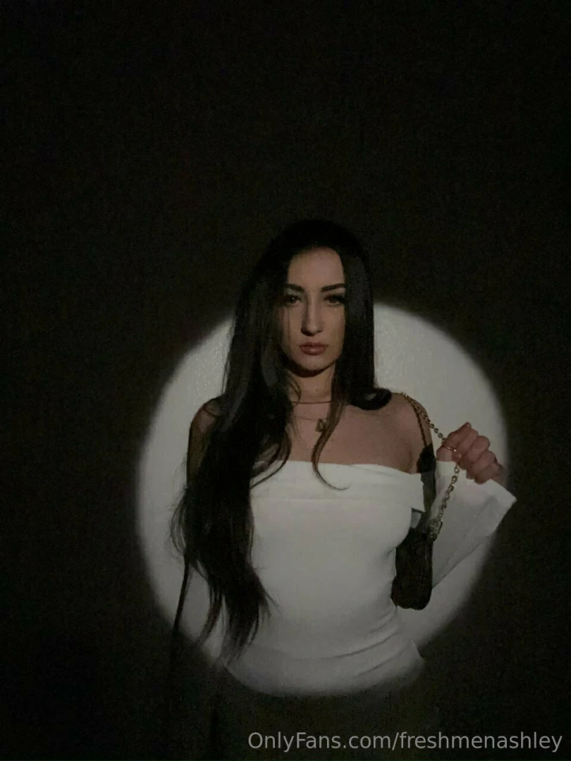 Ashley ❤️ SEXT QUEEN 🤩😻 [ freshmenashley ] Onlyfans leaked photo 18439496 on Hotleaks.tv